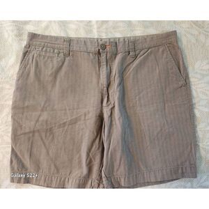 W5  John Bartlet casual shorts